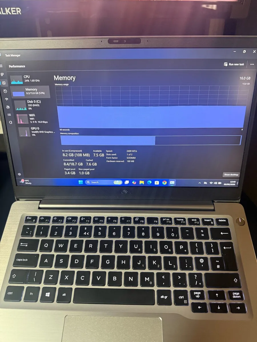 Laptop - Image 3