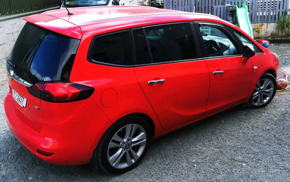 Zafira tourer 7 seater - Image 3