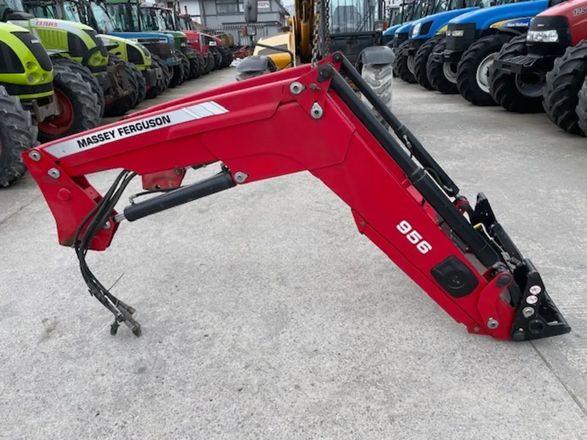 Quicke/MF DM Fit 956 Loader - MF, NH, Case, JD… - Image 2