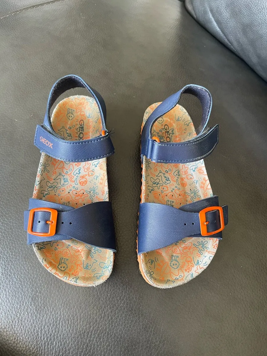 sandles - Image 1