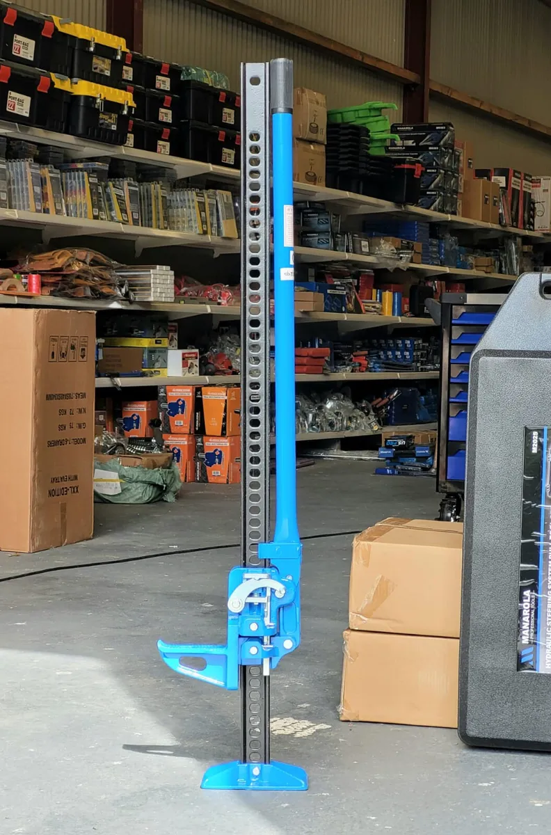 2.4 Ton High Lift Farm Jack - Image 1
