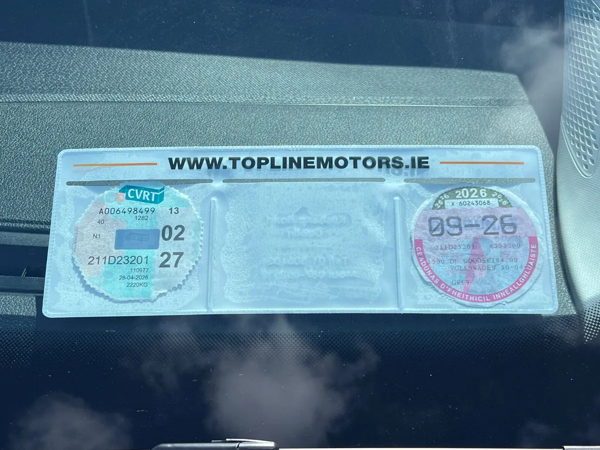 ##STUNNING 2.0TDI CADDY//HUGE SPEC//LIKE NEW## - Image 2