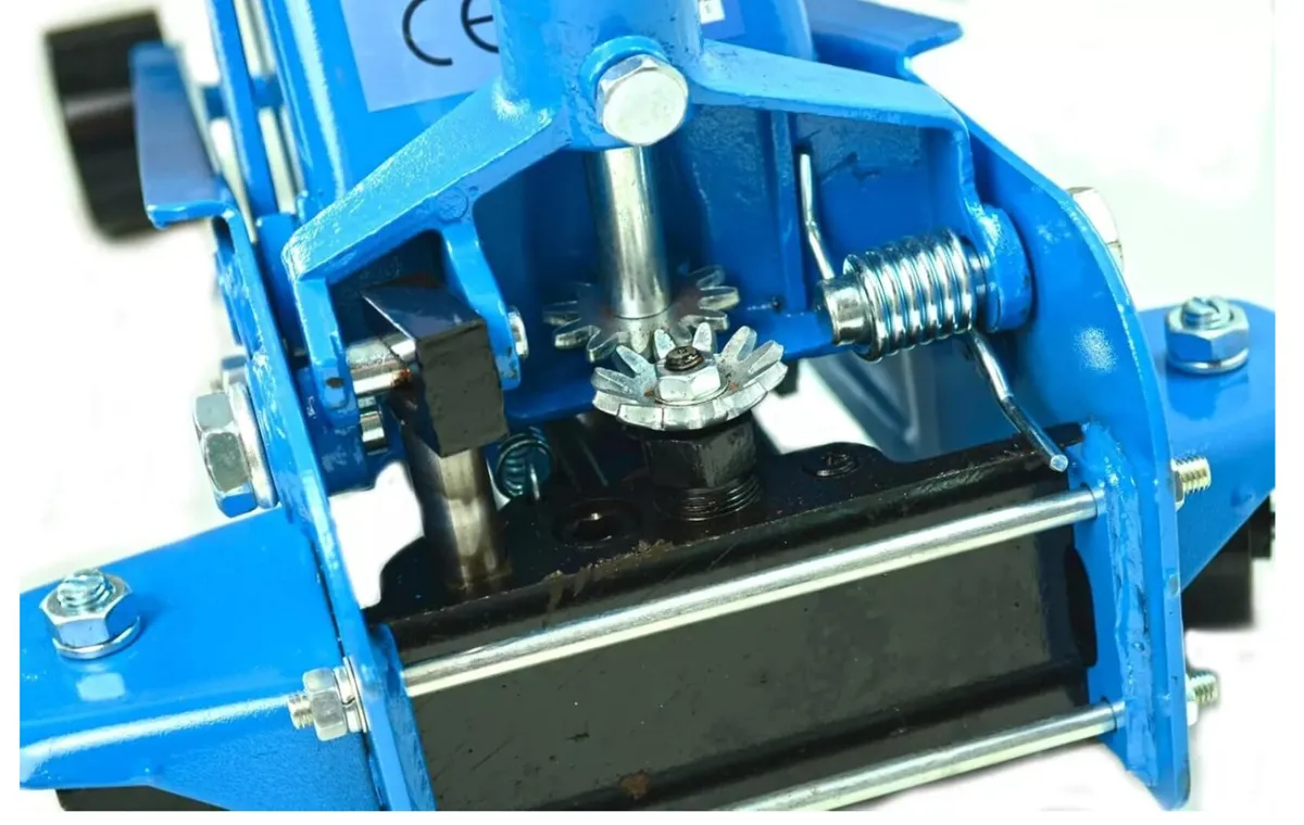 3 Ton Trolley Jack Heavy Duty Hydraulic Floor Jack - Image 3
