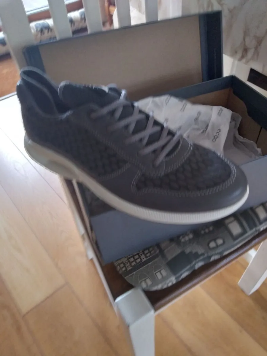 Echo Shoes New - Image 1