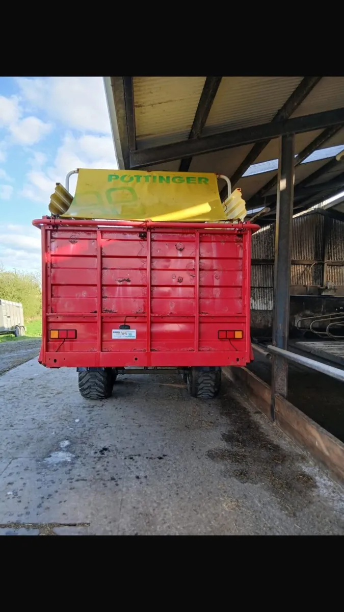 Pottinger Faro Silage Wagon - Image 3