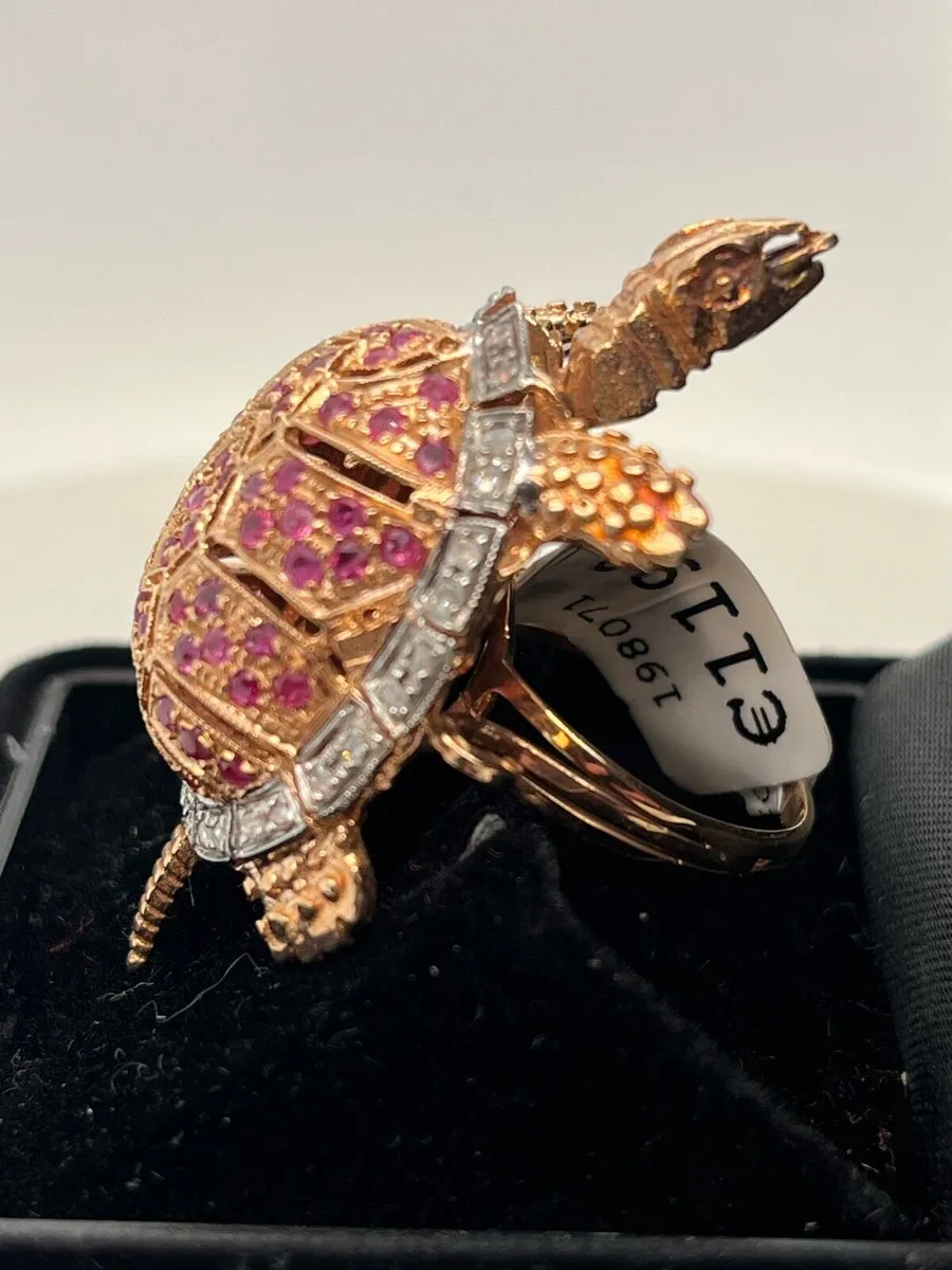 9k rose & white gold turtle ring, ruby & diamond - Image 2
