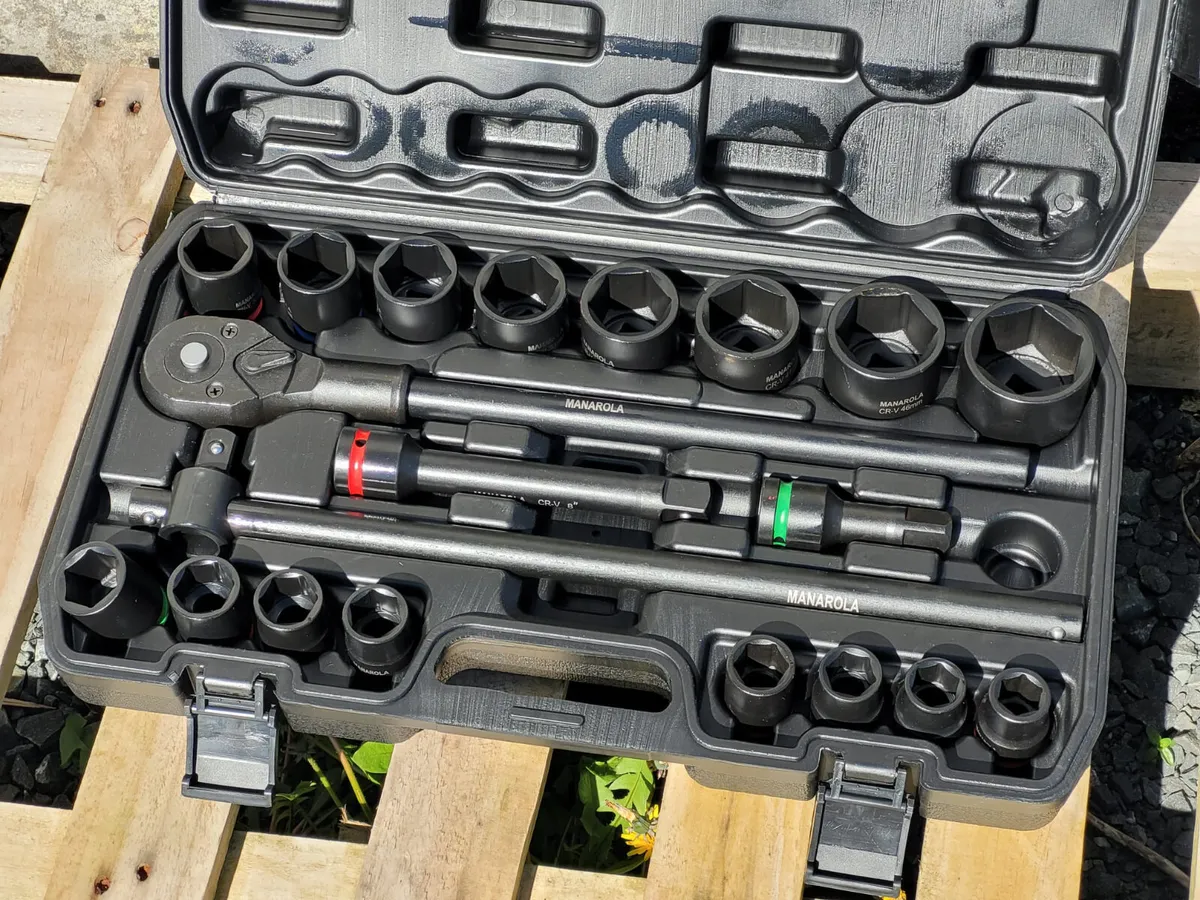 Manarola 21 Piece 3/4″ Drive 6 Point Impact socket - Image 1