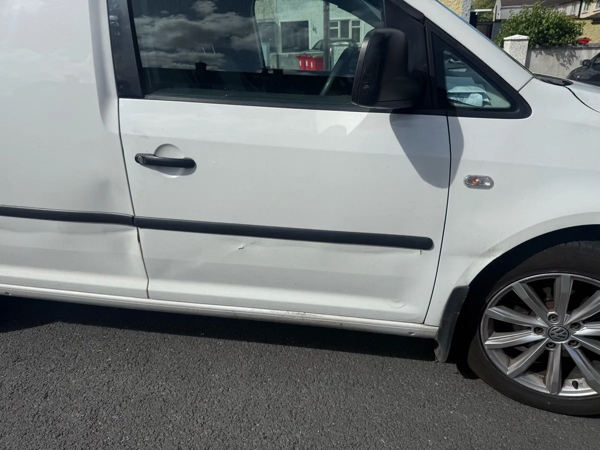Volkswagen caddy - Image 3