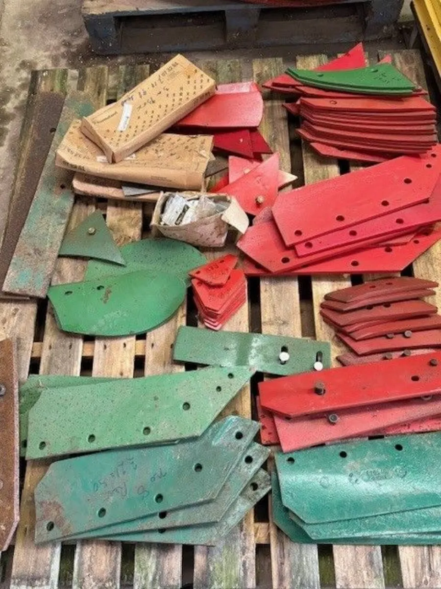 KVERNALAND PLOUGH BOARDS - Image 2