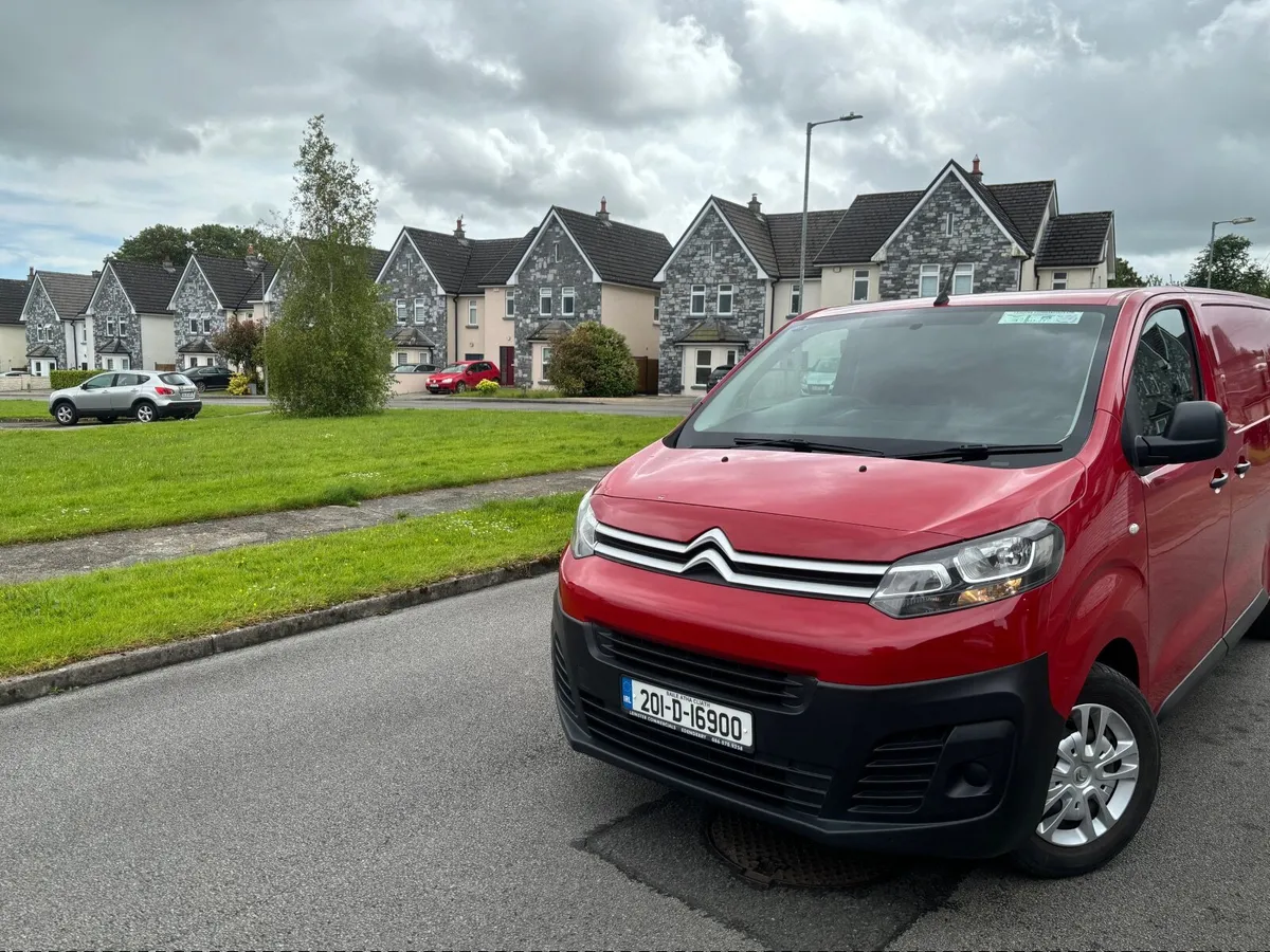 2020 Citroen Dispatch 1.5  blue HDI long wheel bas - Image 3
