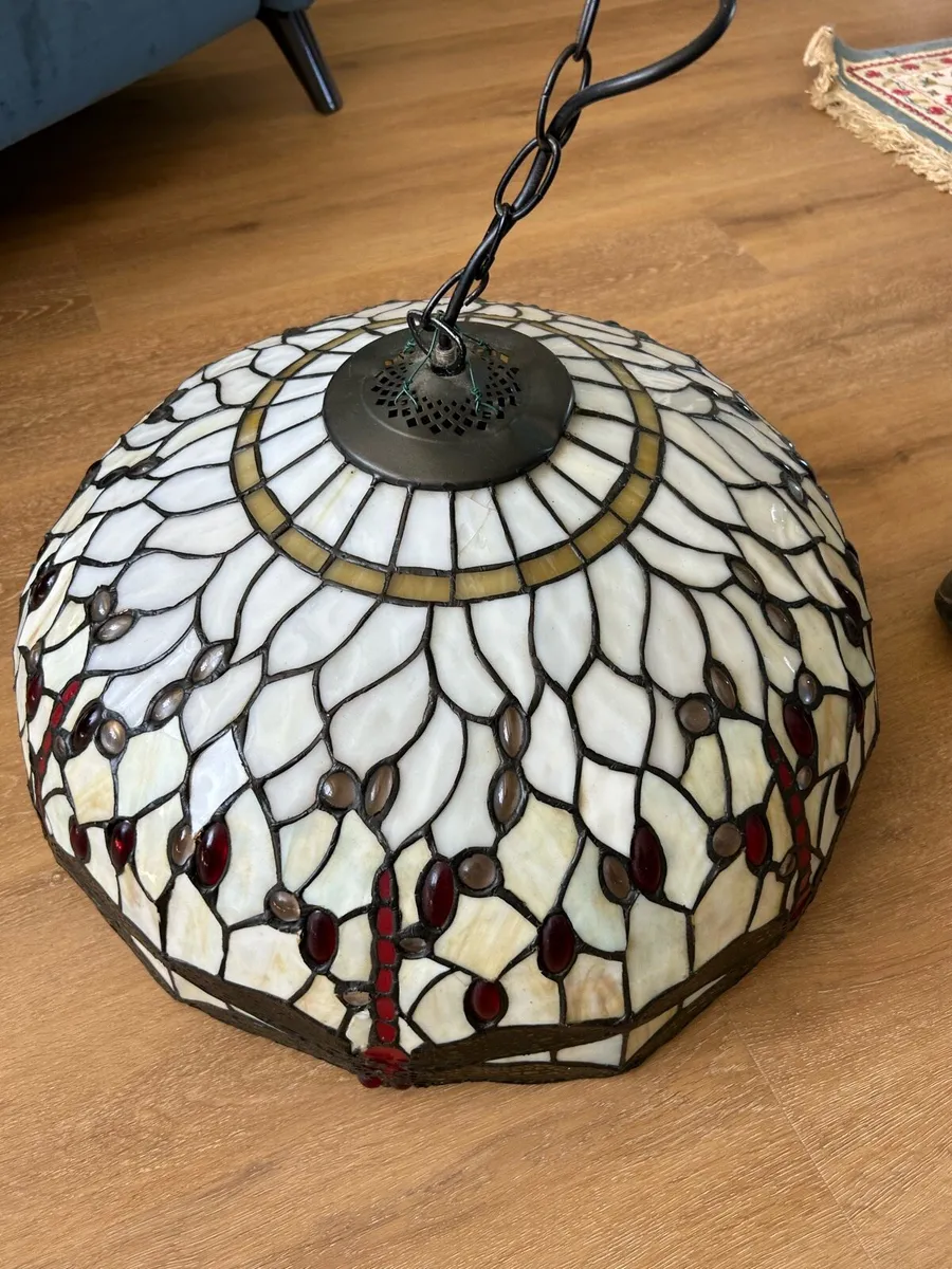 Tiffany light shade - Image 1