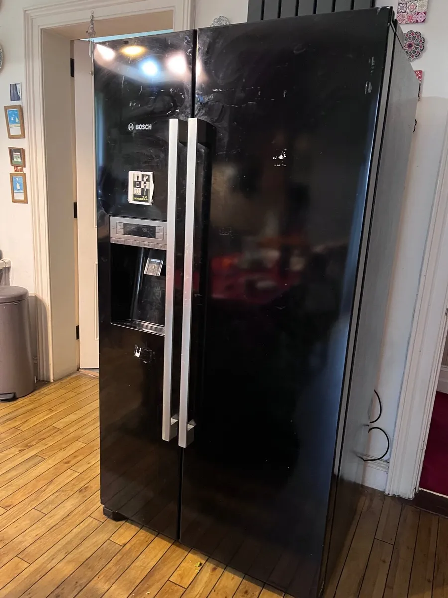 Bosch Fridge freezer - Image 1