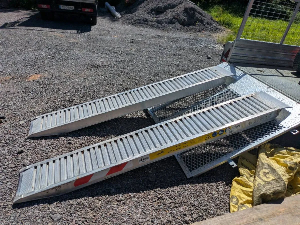Trailer ramps - Image 2