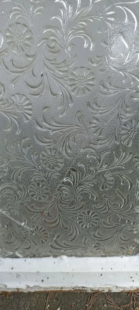 Pair of old Glass Frames (1930s) House - Image 3