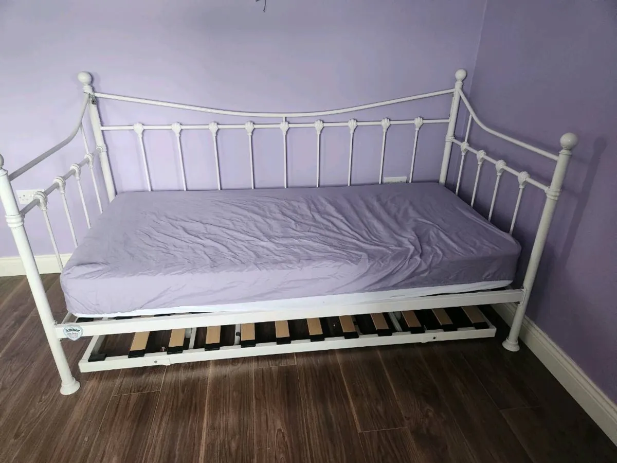 White Metal Single Bed - Image 1