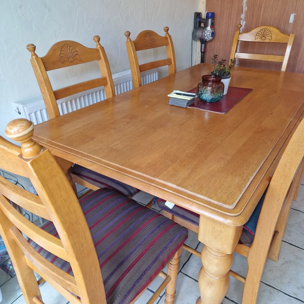 Dining room table and chairs - Image 3