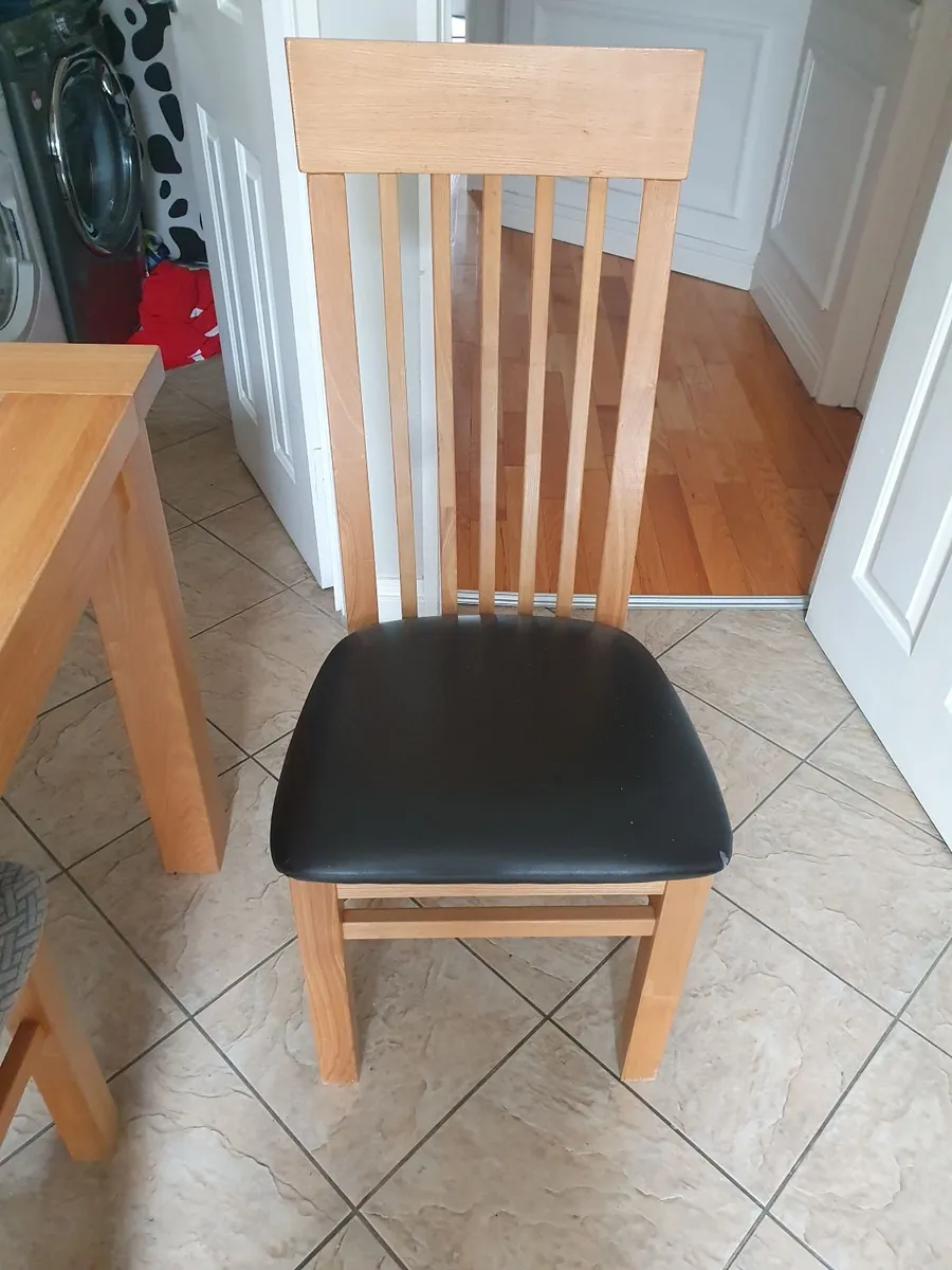 Kitchen Table & Chairs - Image 1