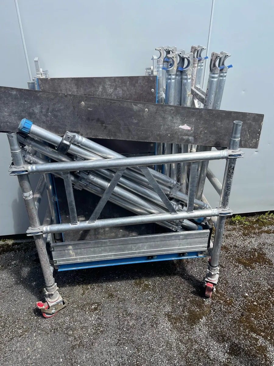 Mi tower scaffolding for sale - Image 1
