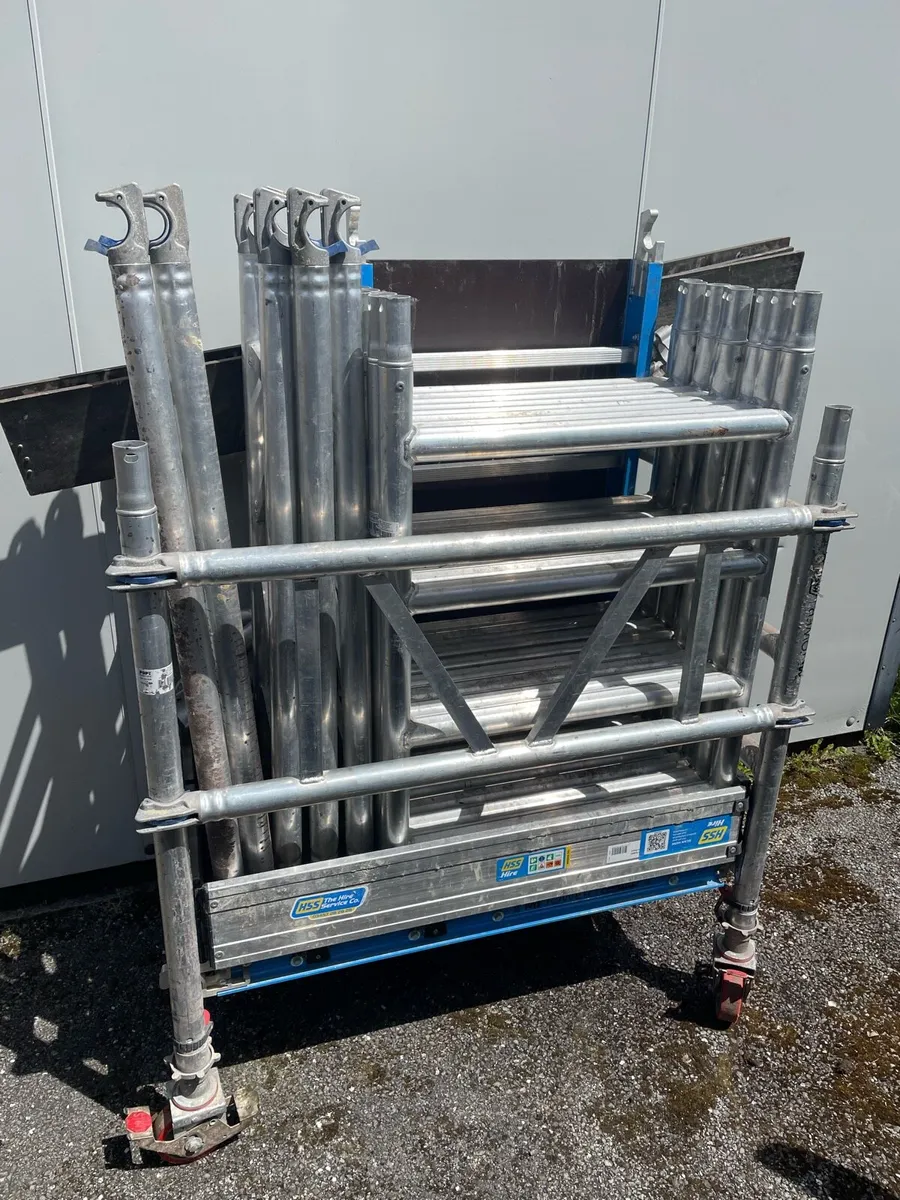 Mi tower scaffolding for sale - Image 3