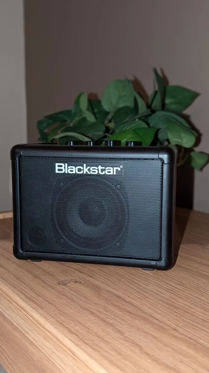 Blackstar fly 3 - mini amp - Image 1