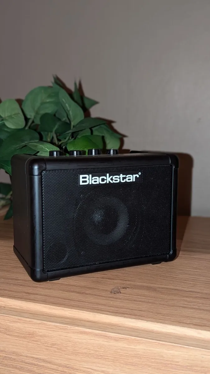 Blackstar fly 3 - mini amp - Image 3