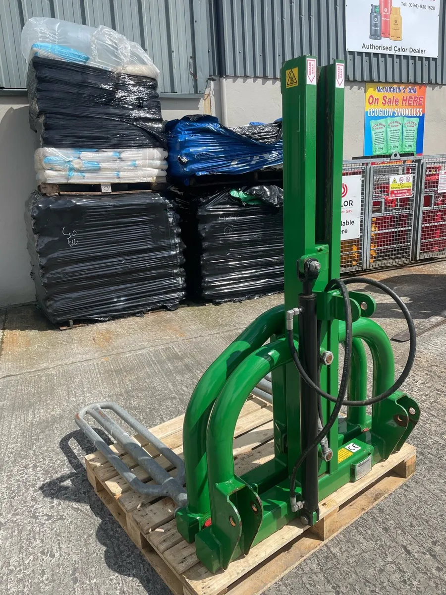 Bale handler - Image 1