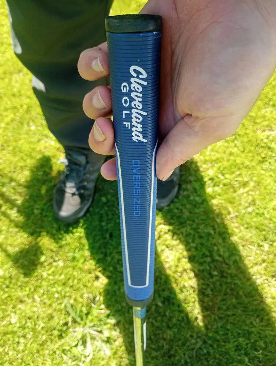 Cleveland Huntington Beach Putter - Image 2