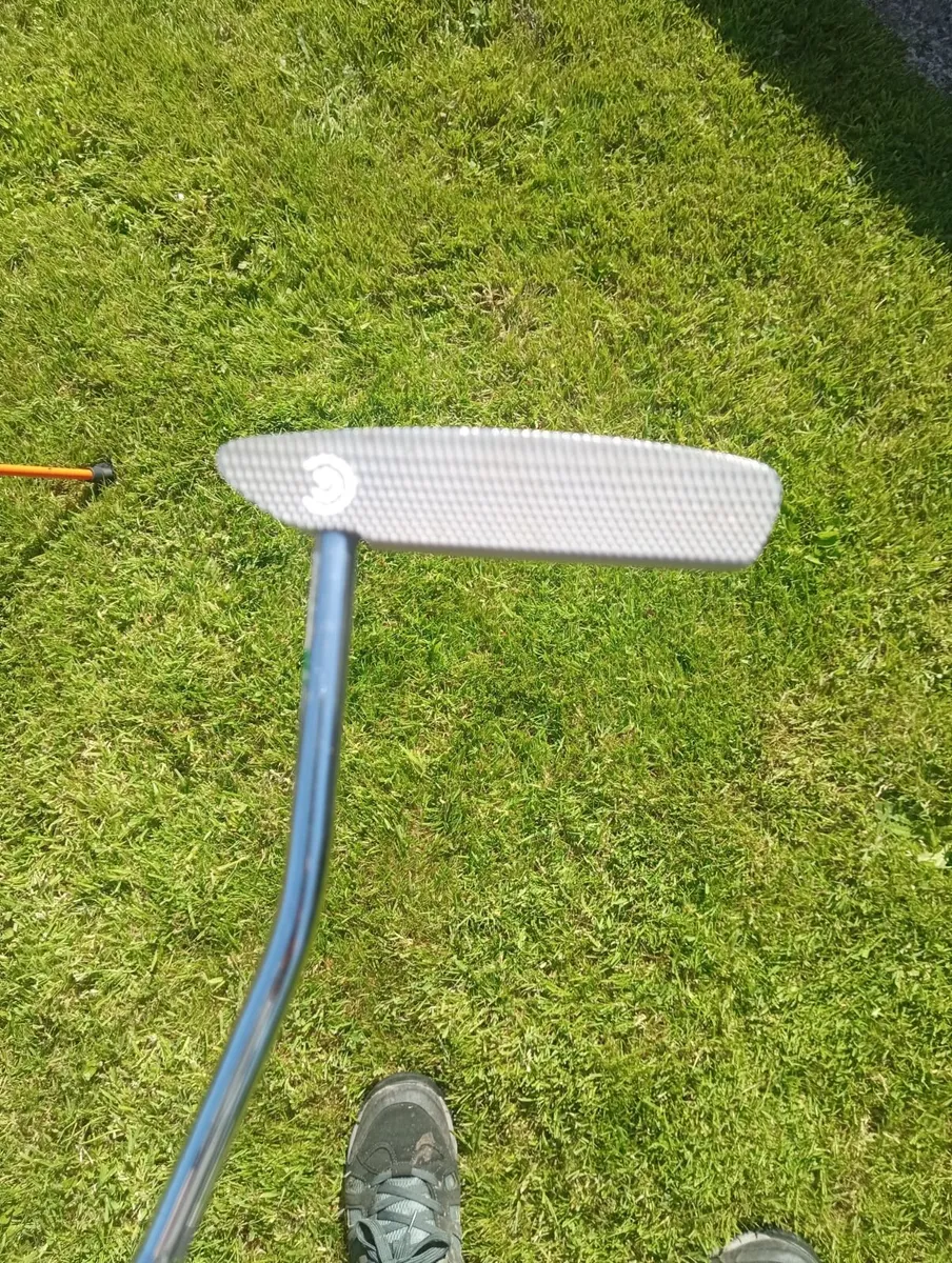 Cleveland Huntington Beach Putter - Image 4