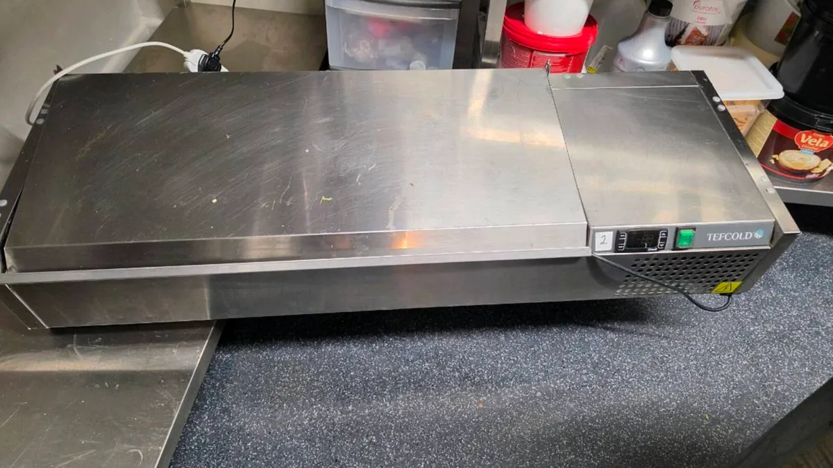 For sale counter fridge - Image 1