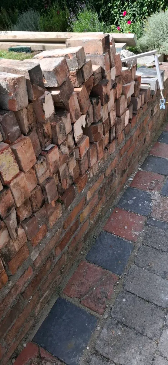 Reclaimed Victorian Bricks – 400+ Available – Blue - Image 4