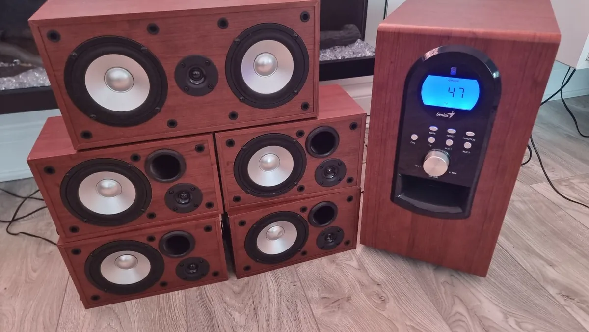 Genius 5.1 speakers - Image 1