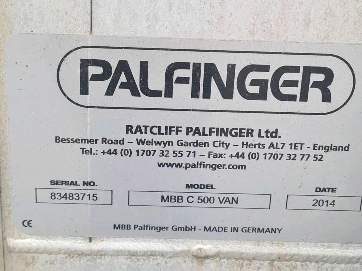 PALFINGER 500kgs TAIL LIFT - Image 1