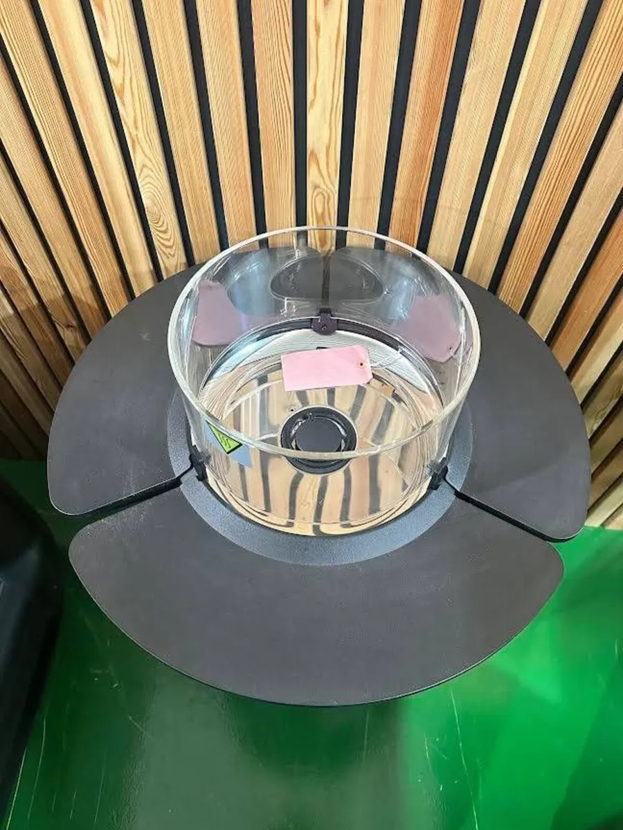 Nova LED Heater & Cover & Shelf - Image 1