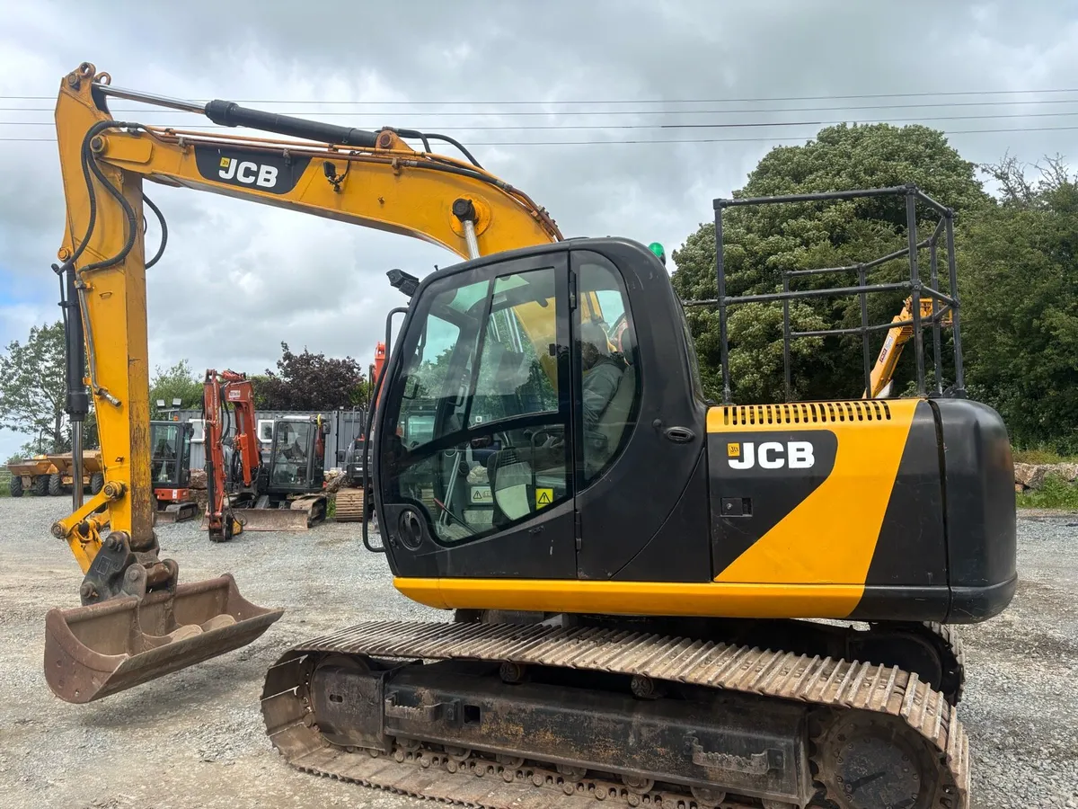 JCB JS130 Digger has - Image 1