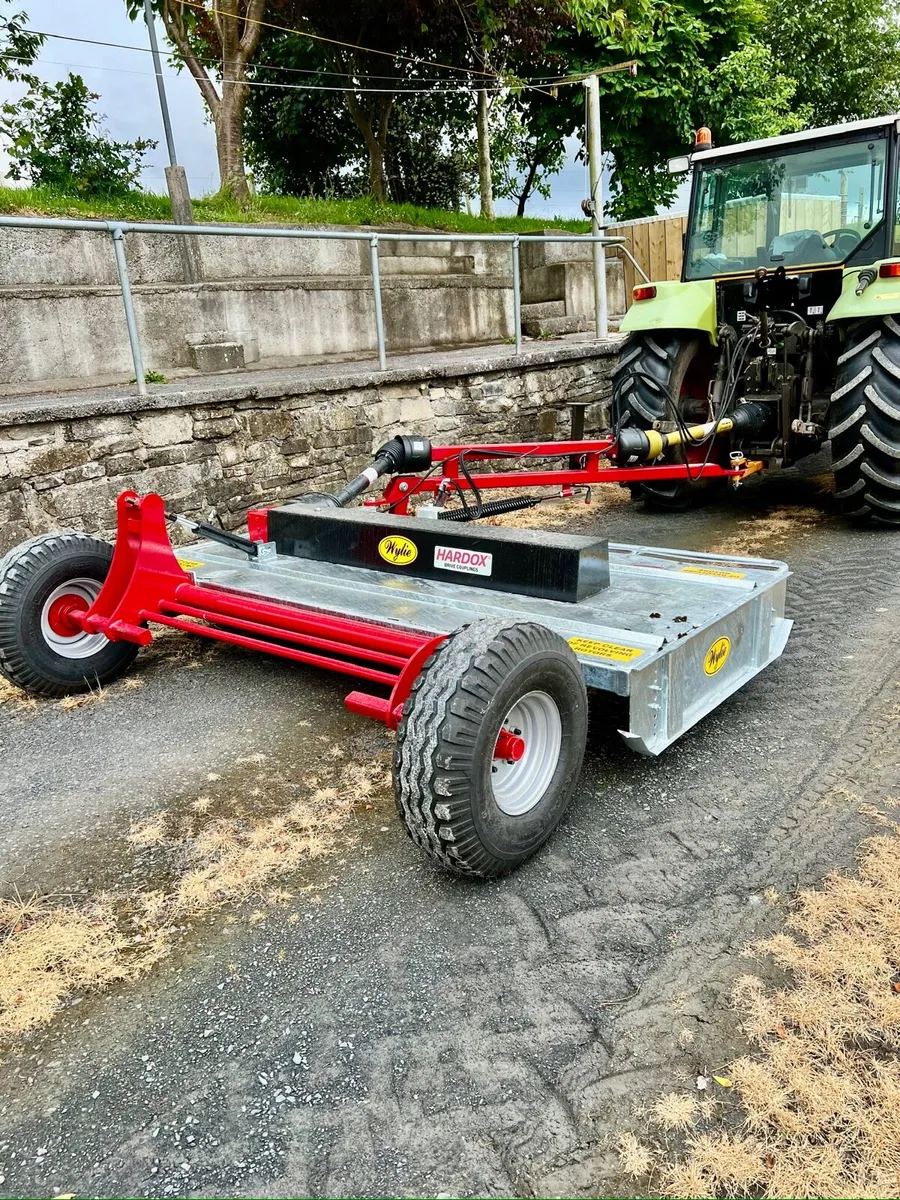 Wylie 8 foot trailed topper - Image 1