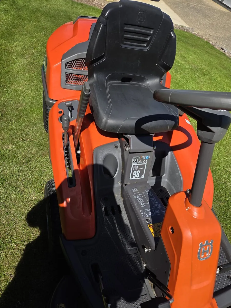Husqvarna mower - Image 3