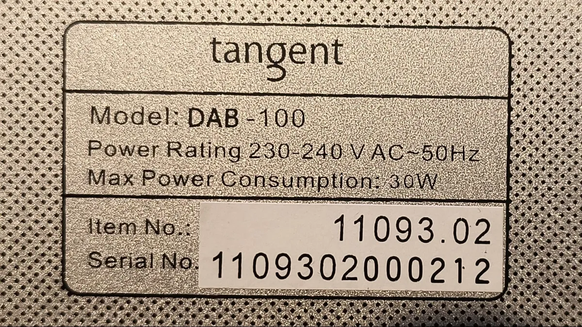 STEREO  DAB radio tuner Hi-Fi class. - Image 3