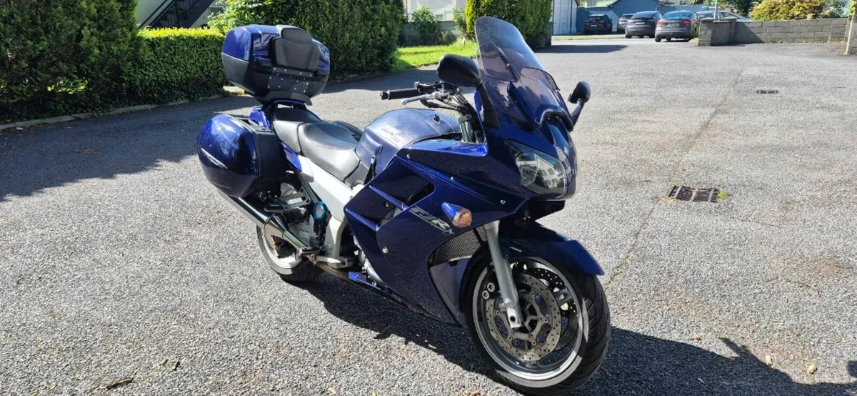 Yamaha FJR 1300 - Image 2