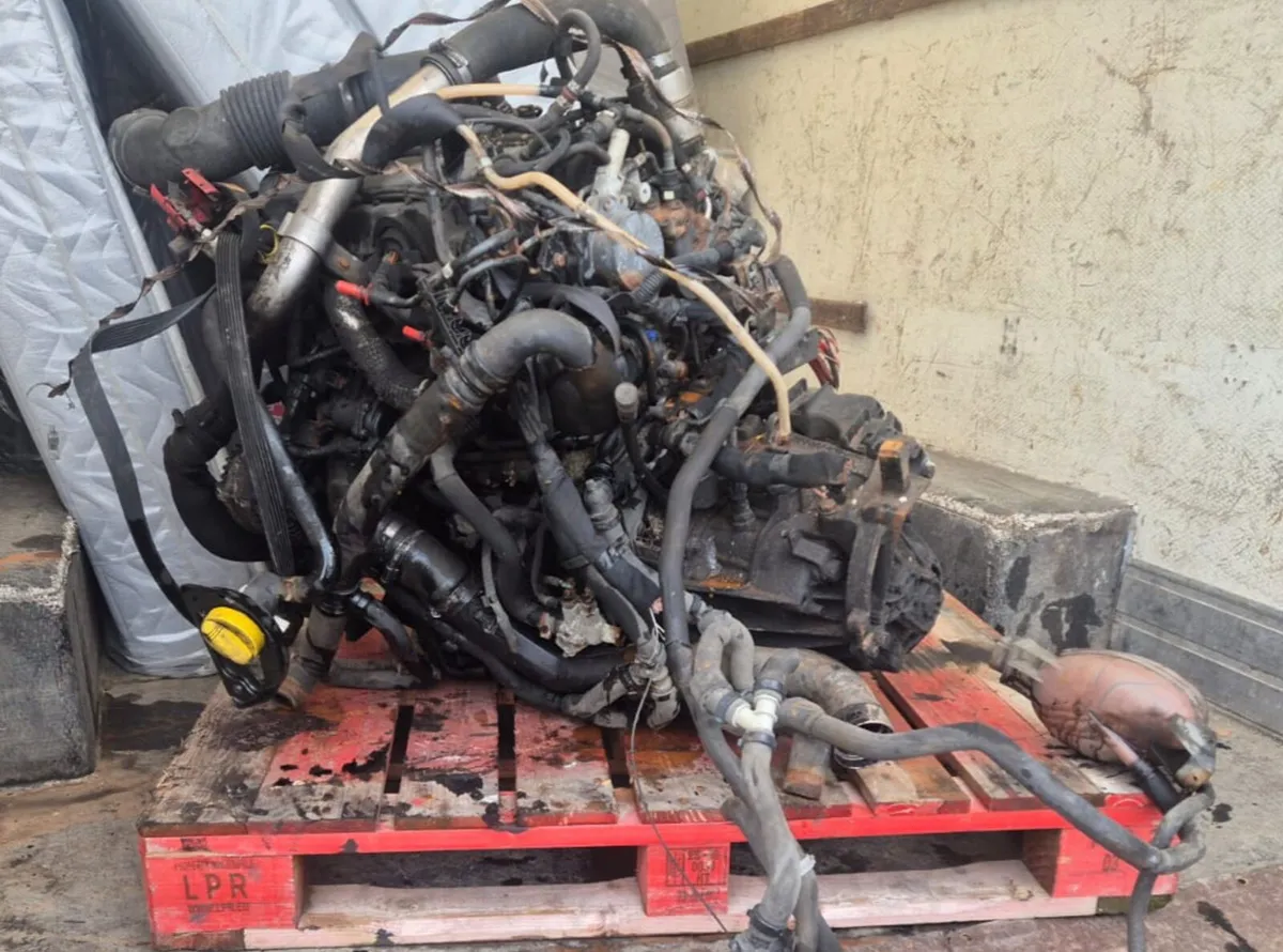 Engine from 151 renualt master - Image 1