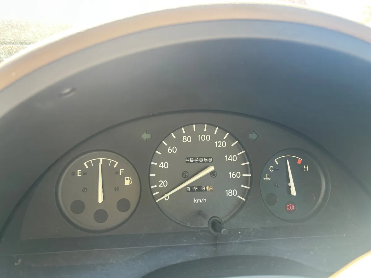 RARE BARN FIND : Toyota Starlet 1993 - Image 2