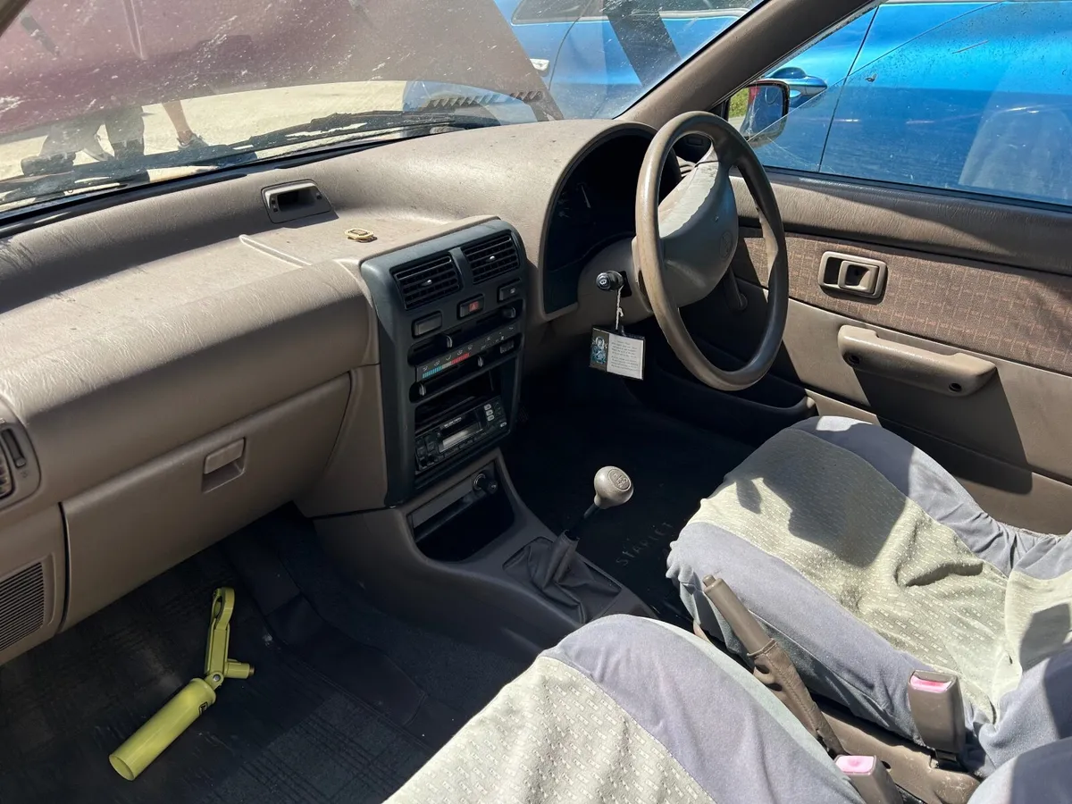 RARE BARN FIND : Toyota Starlet 1993 - Image 3
