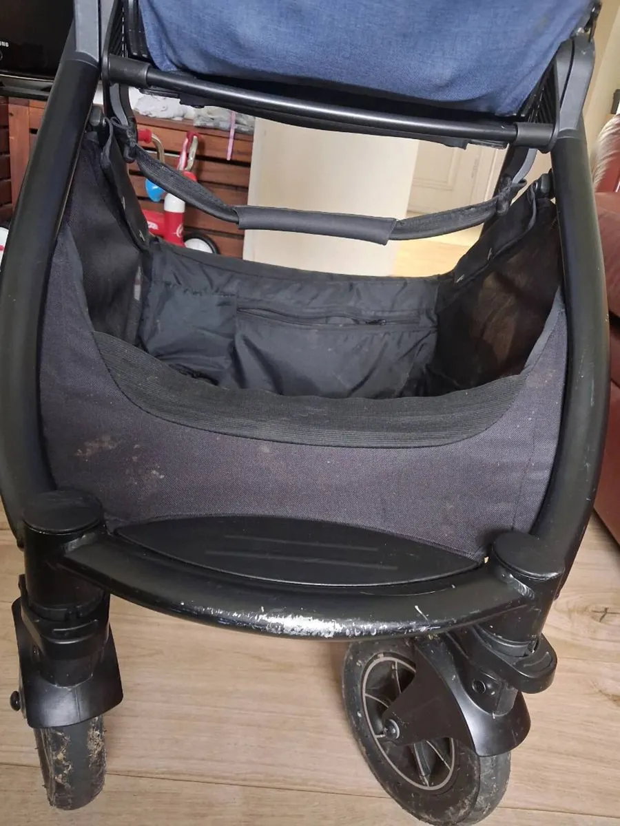 Joie Versatrax Buggy with Carrycot - Image 4