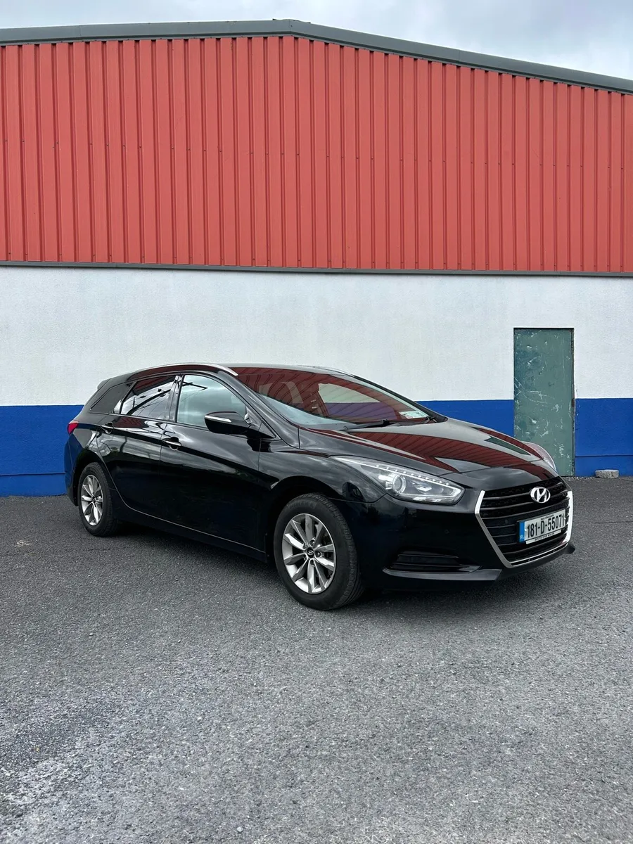 2018 Hyundai i40 Estate, 1.7 CRDI - Image 1