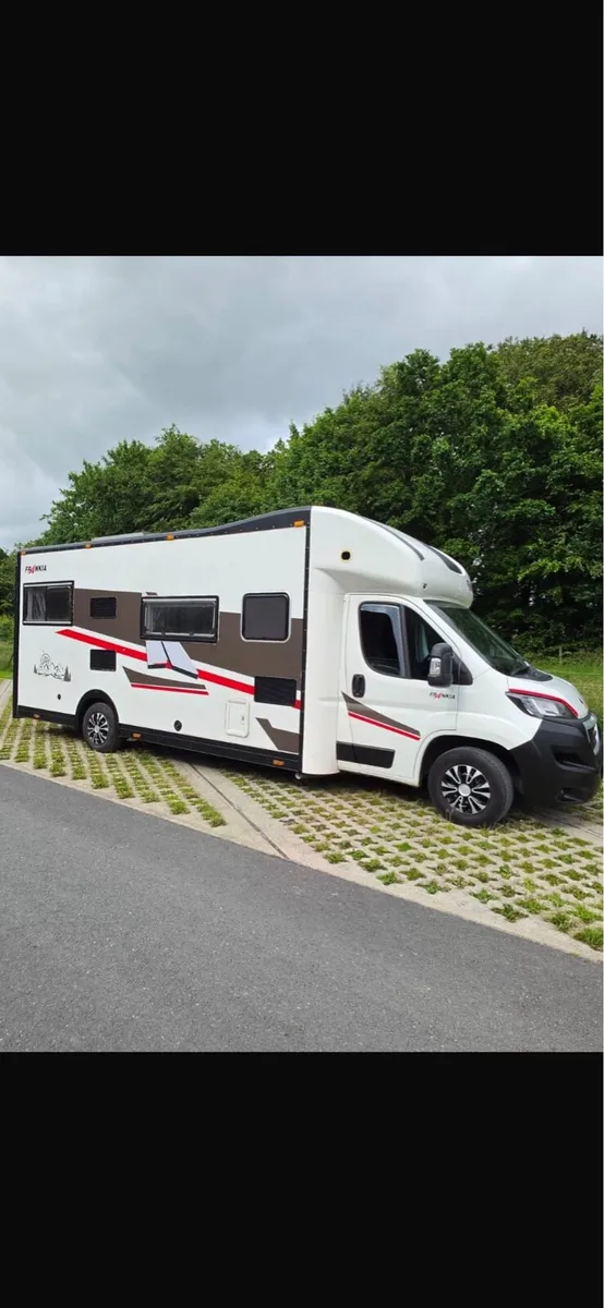 Peugeot boxer Frankie motorhome year 2017 - Image 3