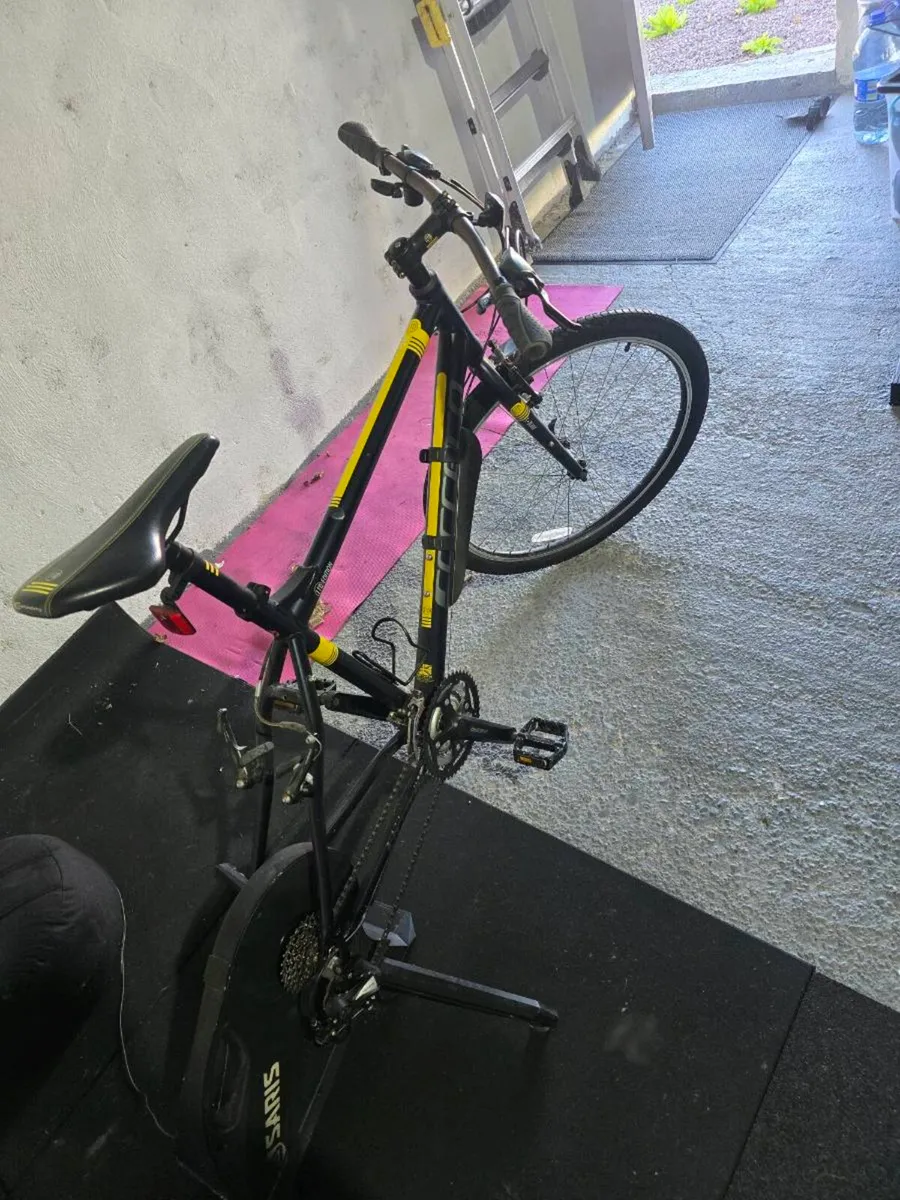 Saris H3 Smart Trainer + Indoor Training Bike / Zw - Image 3