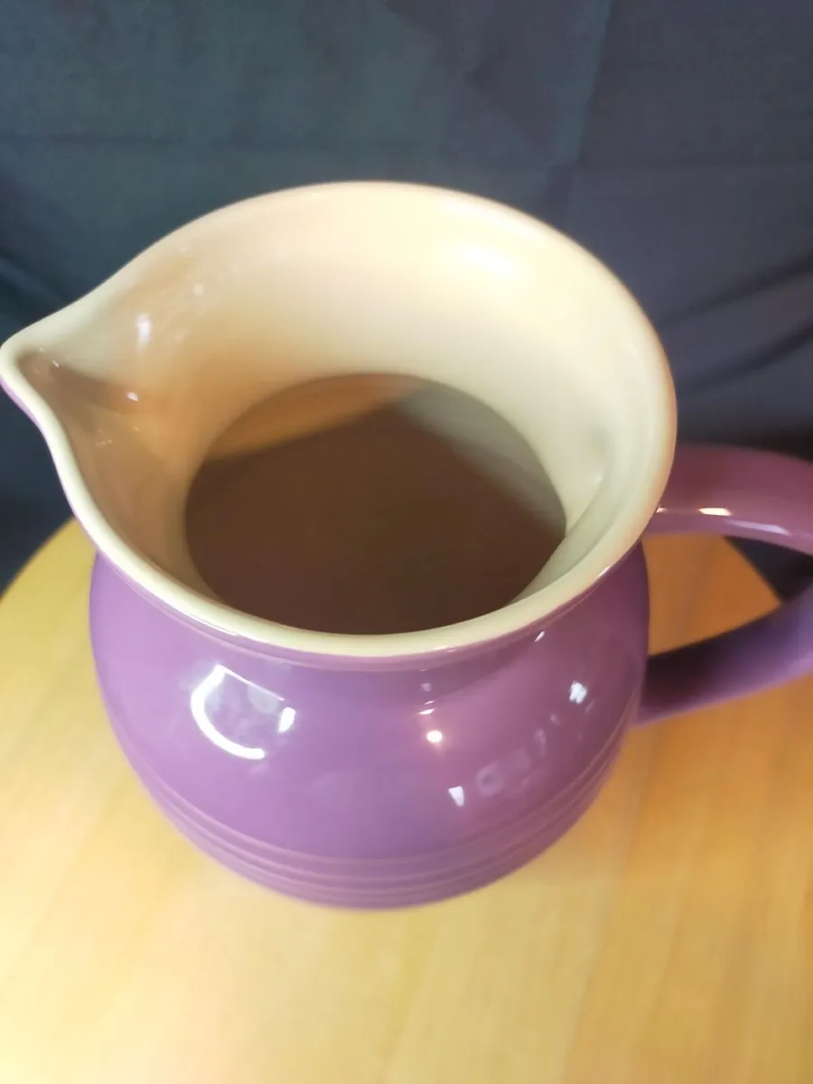 Le Creuset 2.1 L Purple Jug - Image 3