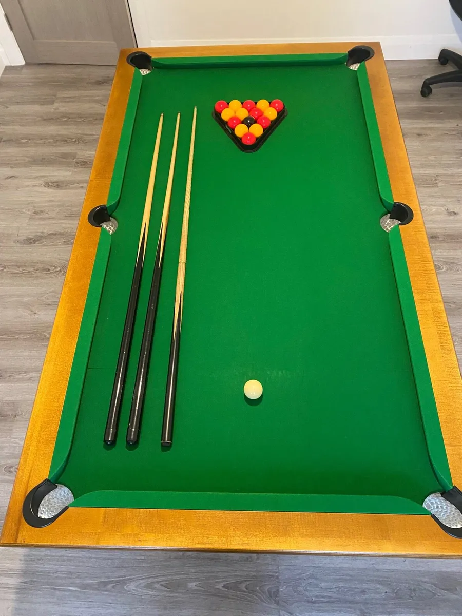 Pool table - Image 2