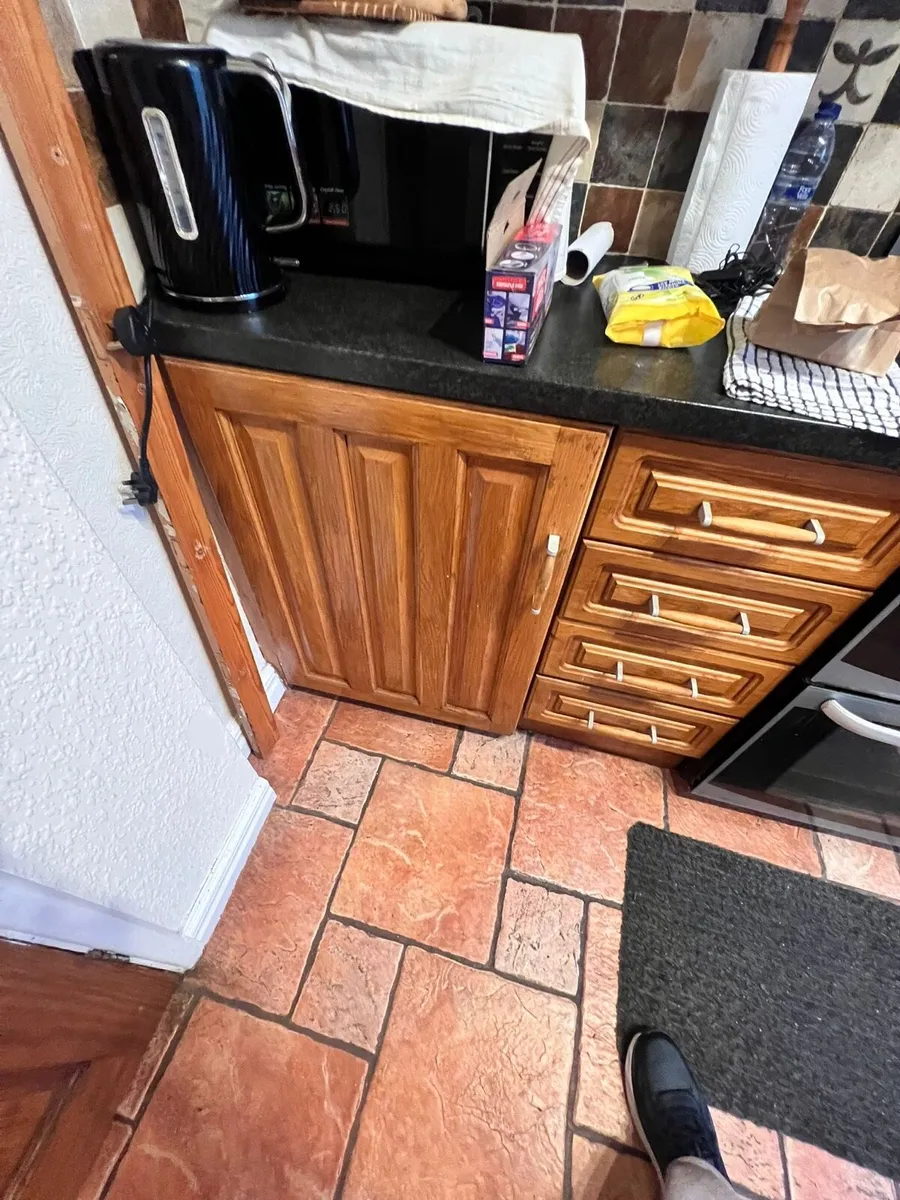 Undercounter Integrated Fridge - Image 2