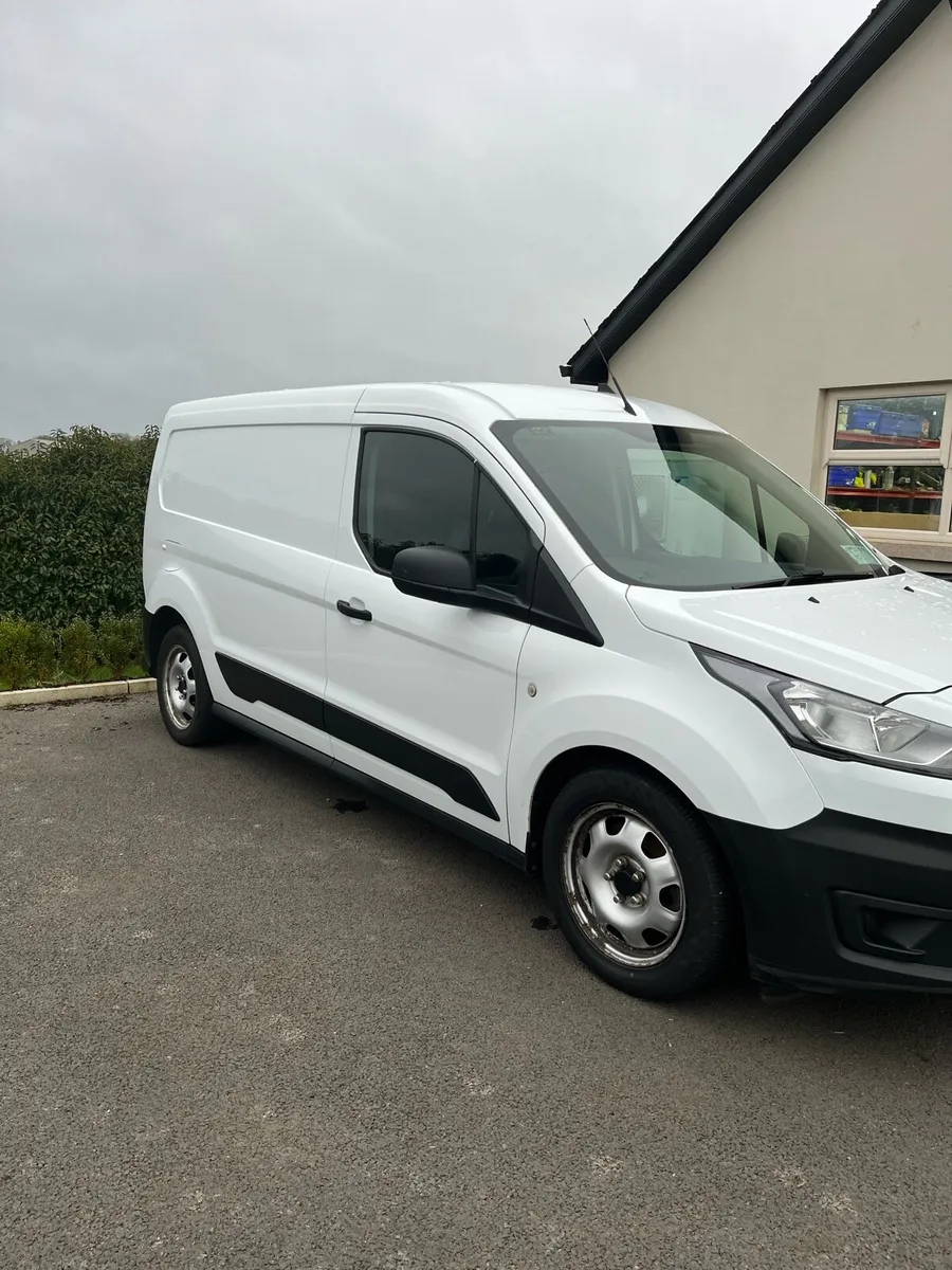 Ford Transit Connect - Image 3