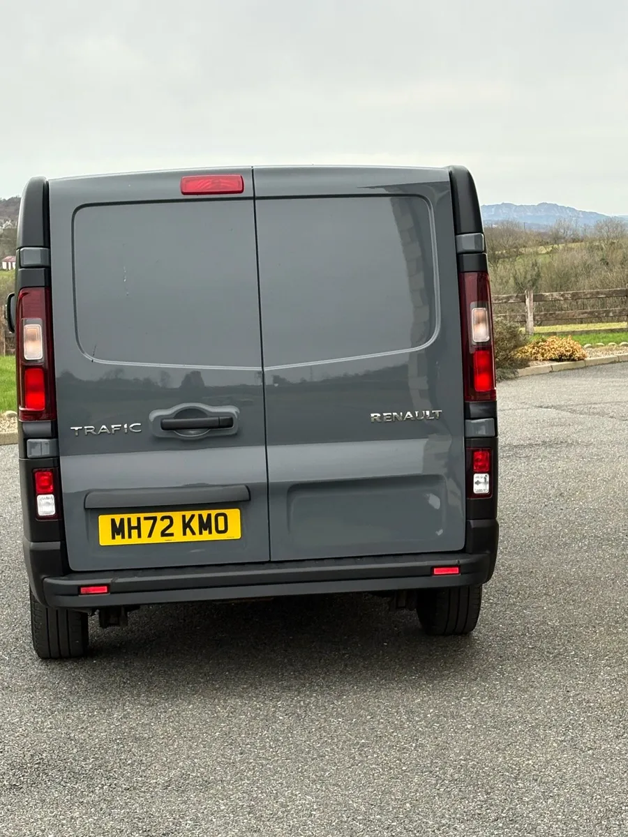 2023 Renault Traffic - Image 3